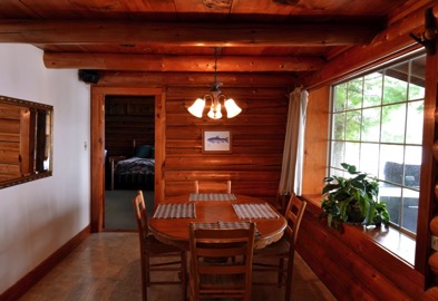 Angler's Cove Dining Area
